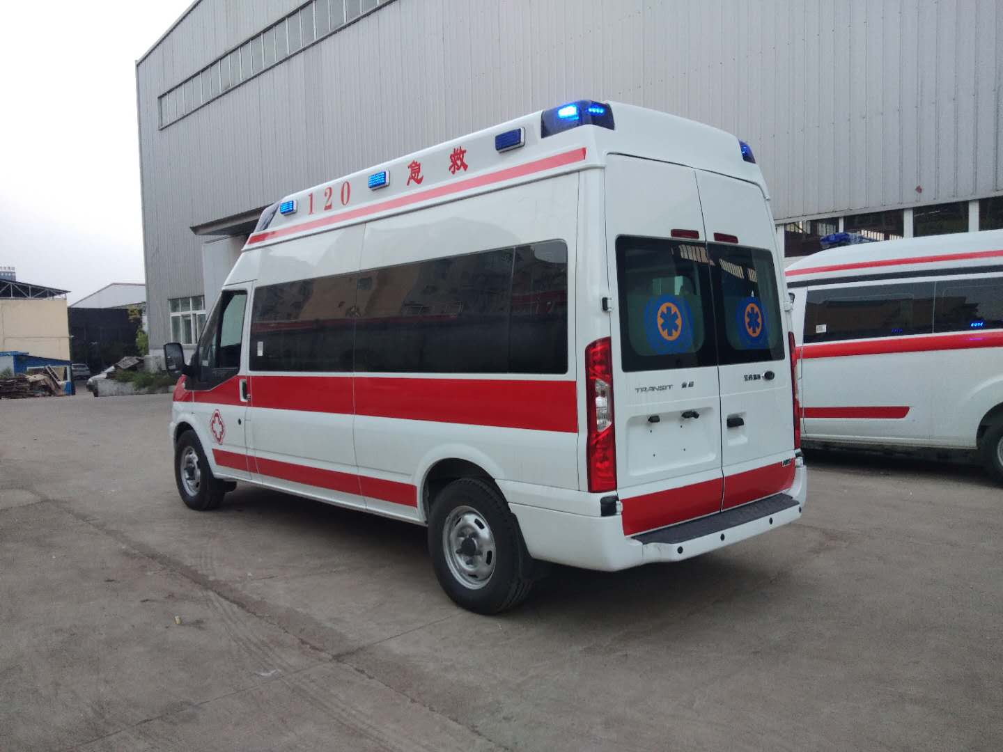 江鈴福特新世代全順(長軸)救護車 江鈴福特新世代全順(長軸)救護車