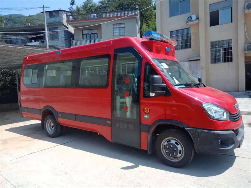 依維柯歐勝指揮車 依維柯歐勝指揮車