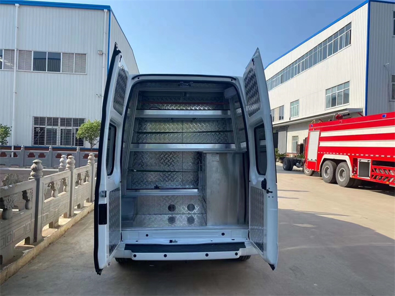 福特V348疾控防疫消殺車(chē) 福特V348疾控防疫消殺車(chē)