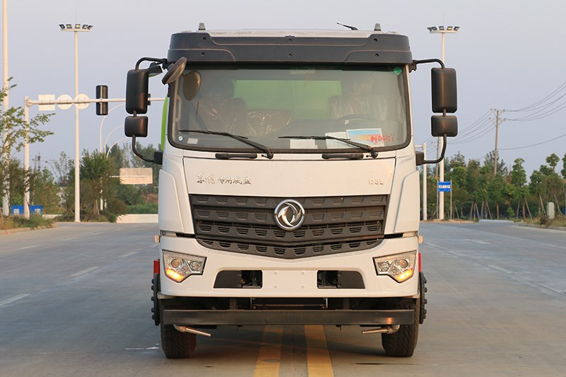 國(guó)六東風(fēng)D3L后八輪 20噸 灑水車 國(guó)六東風(fēng)D3L后八輪 20噸 灑水車