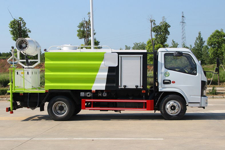 東風多利卡5噸多功能抑塵車 東風多利卡5噸多功能抑塵車