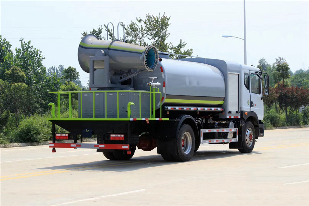 國(guó)六12方東風(fēng)D9 抑塵車50-100米 國(guó)六12方東風(fēng)D9 抑塵車50-100米