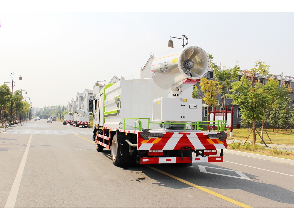 東風多利卡D9霧炮車國六10立方/50-100米霧炮 東風多利卡D9霧炮車國六10立方/50-100米霧炮