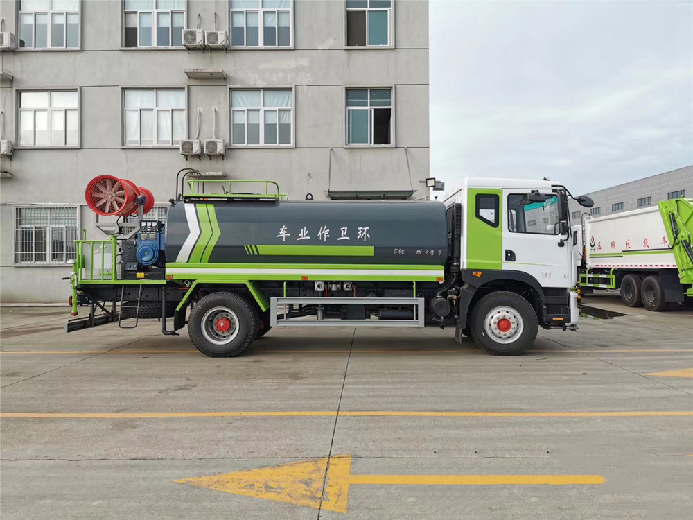 國六12-15方東風D9 霧炮車30-50米 國六12-15方東風D9 霧炮車30-50米