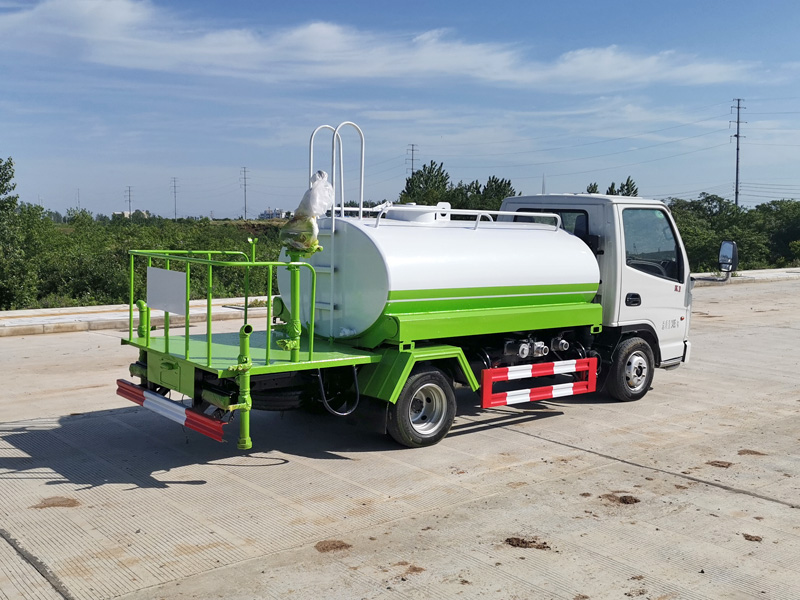 凱馬2方藍牌灑水車 凱馬2方藍牌灑水車