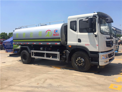 東風T5 15噸灑水車 東風T5 15噸灑水車