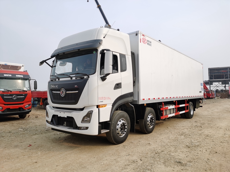 東風天龍KL小三軸冷藏車 東風天龍KL小三軸冷藏車