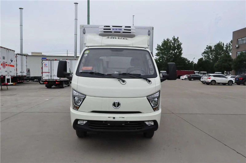 國(guó)六 飛碟締途3.8米柴油藏車 國(guó)六 飛碟締途3.8米柴油藏車