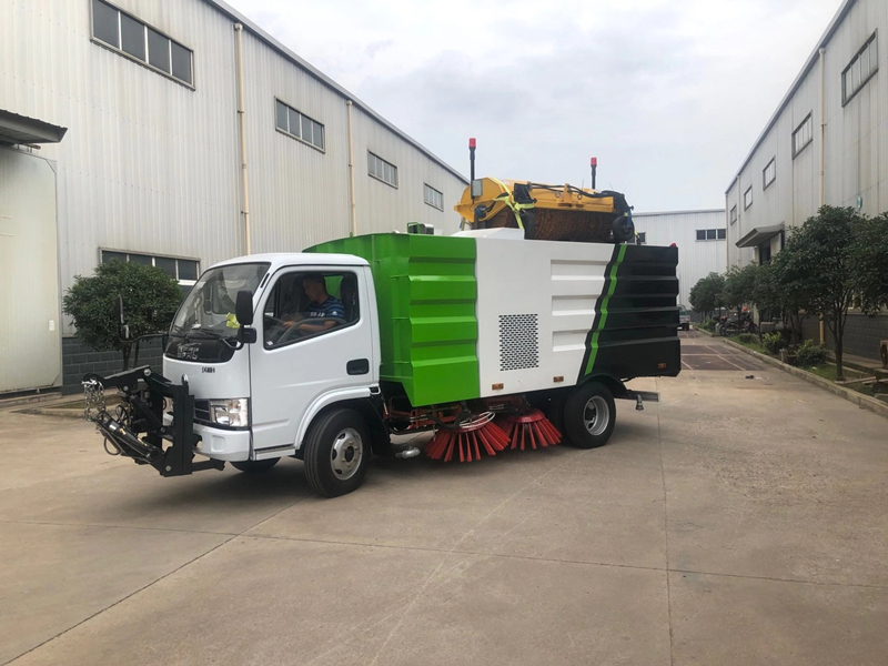 東風小多利卡掃路車國VI 東風小多利卡掃路車國VI