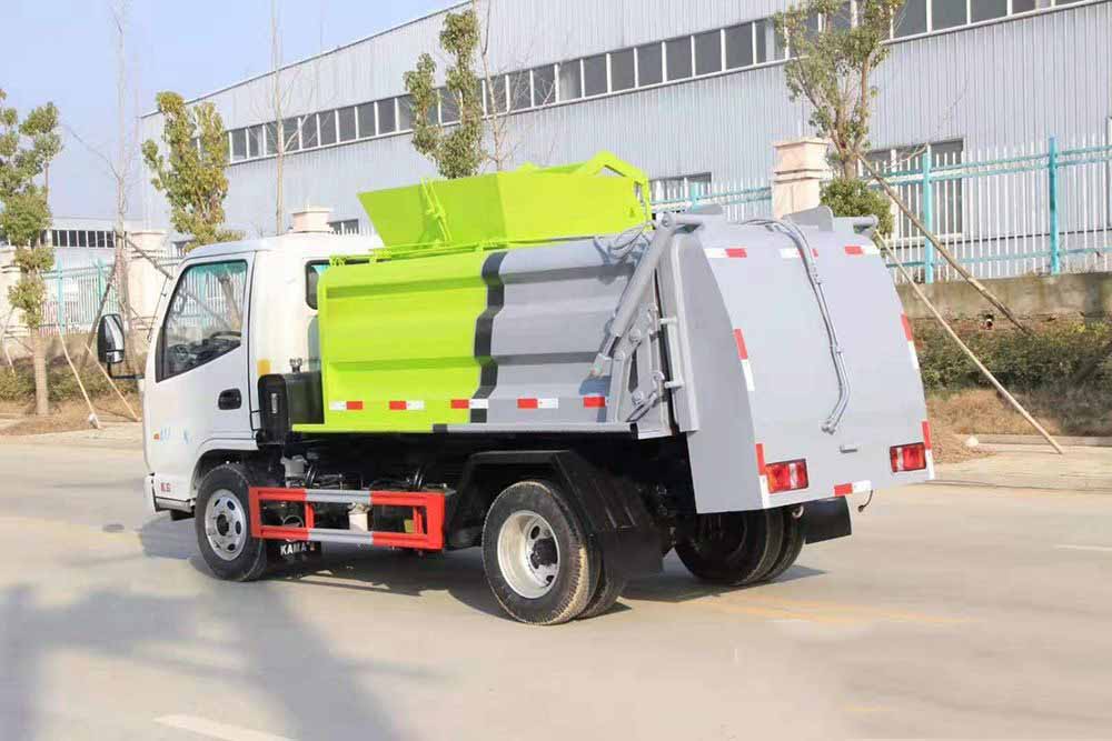 國六凱馬藍牌4方餐廚垃圾車 國六凱馬藍牌4方餐廚垃圾車