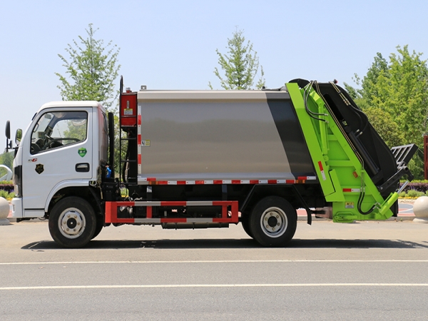 國六小多利卡 6方 壓縮垃圾車 國六小多利卡 6方 壓縮垃圾車