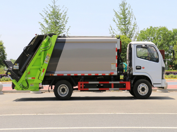 國六小多利卡 6方 壓縮垃圾車 國六小多利卡 6方 壓縮垃圾車