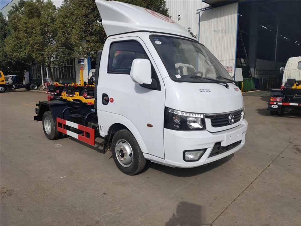 國六3-4方 藍(lán)牌東風(fēng)途逸 勾臂垃圾車 國六3-4方 藍(lán)牌東風(fēng)途逸 勾臂垃圾車