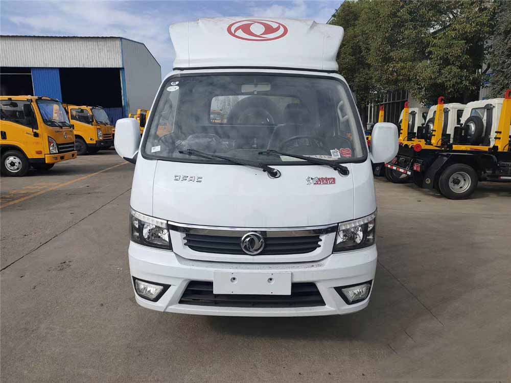 國六3-4方 藍(lán)牌東風(fēng)途逸 勾臂垃圾車 國六3-4方 藍(lán)牌東風(fēng)途逸 勾臂垃圾車