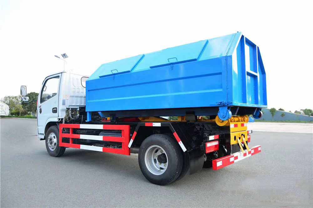 國六5方東風D6 勾臂垃圾車 國六5方東風D6 勾臂垃圾車
