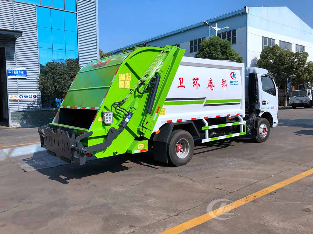 國六8立方東風(fēng)D7 壓縮垃圾車 國六8立方東風(fēng)D7 壓縮垃圾車