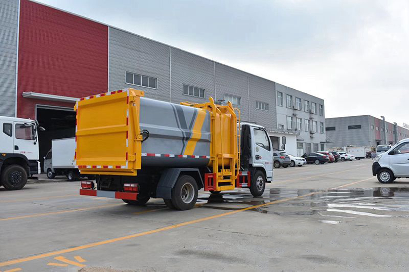 國六7方 藍牌東風D6 側裝壓縮垃圾車 國六7方 藍牌東風D6 側裝壓縮垃圾車