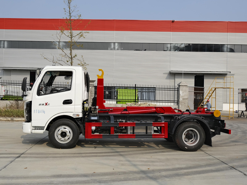 奧馳勾臂垃圾車 奧馳勾臂垃圾車