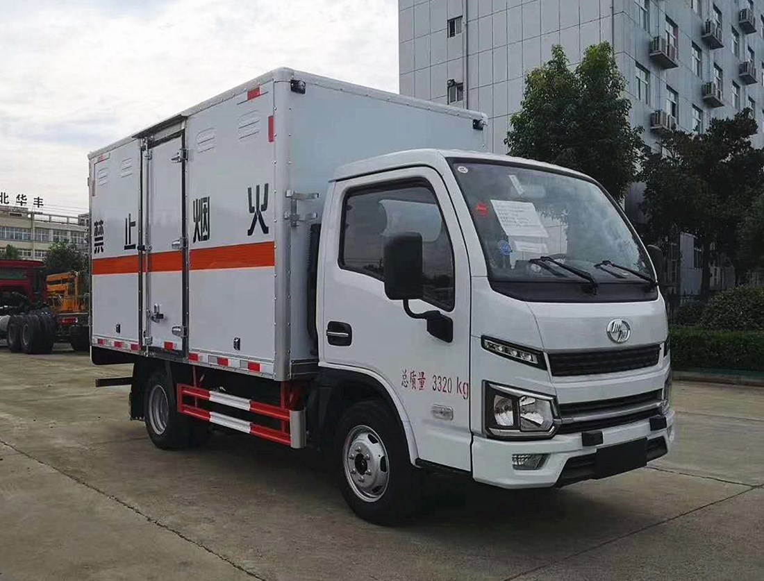 躍進3米貨廂爆破器材運輸車 躍進3米貨廂爆破器材運輸車