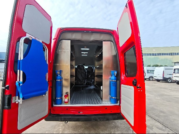 福特福順救險(xiǎn)車/氣防車（九座版）