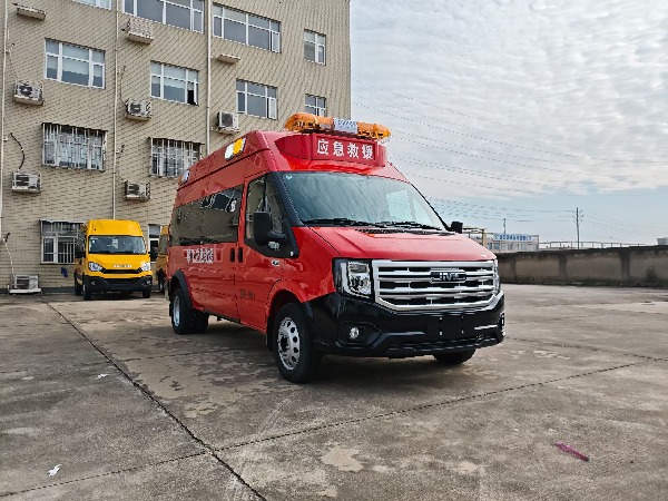 福特救險車/氣防車（九座版）