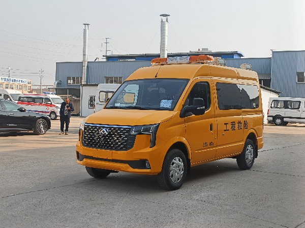 大通V80工程救險車(氣防車) 大通V80工程救險車(氣防車)